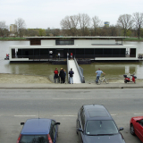 Béke úszóház – béke poraira 2012. Béke úszóház – béke poraira 2012.